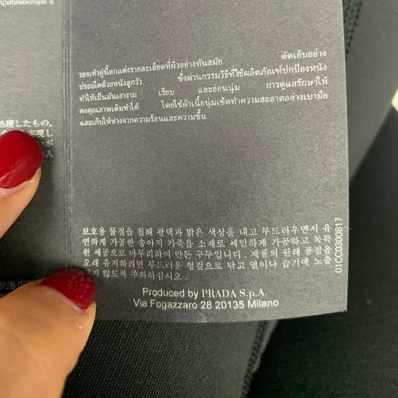 Prada medium shoulder bag - Picture 7 of 8